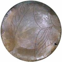 底面の線刻仏画