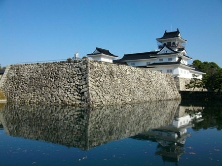 現在の富山城本丸南西から