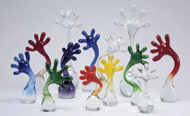 作品：《REACH OUT-Glass ガラスアーティスト選手権！！》
          2020年 Noritake KINASHI in collaboration with Toyama Glass Studio