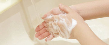 写真：感染予防の基本は手洗い