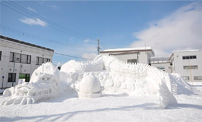 昨年の雪像の写真